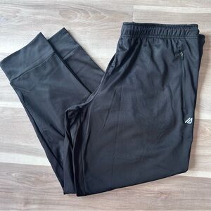 NEW Eddie Bauer Men's Motion Performance Joggers Pants - Black Size XXL / 2XL